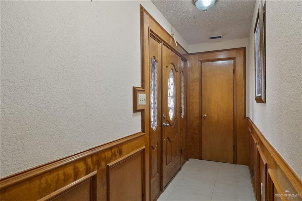 Photo 2 of 509 Palma Vista Drive