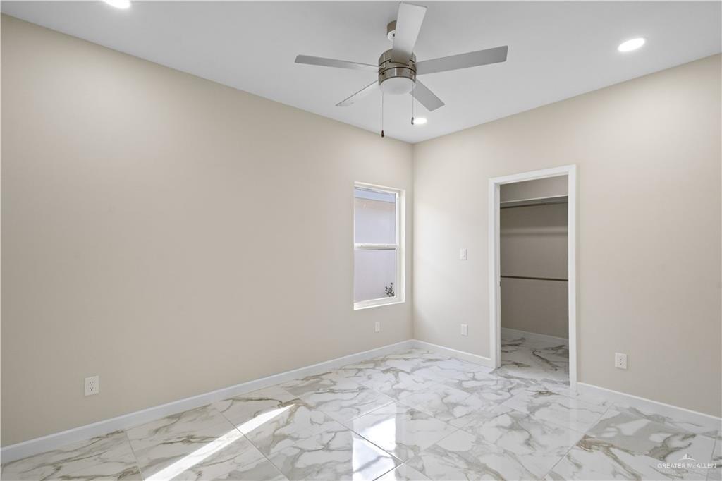 Photo 7 of 405 Onyx Drive