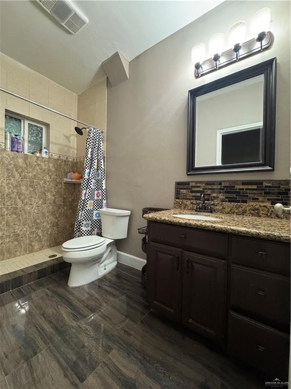 Photo 15 of 103 Ciro Drive