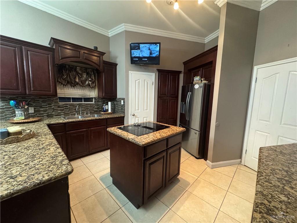 Photo 9 of 103 Ciro Drive