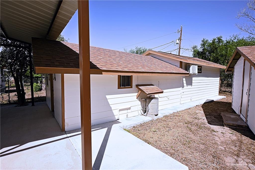 Photo 3 of 834 13th Street