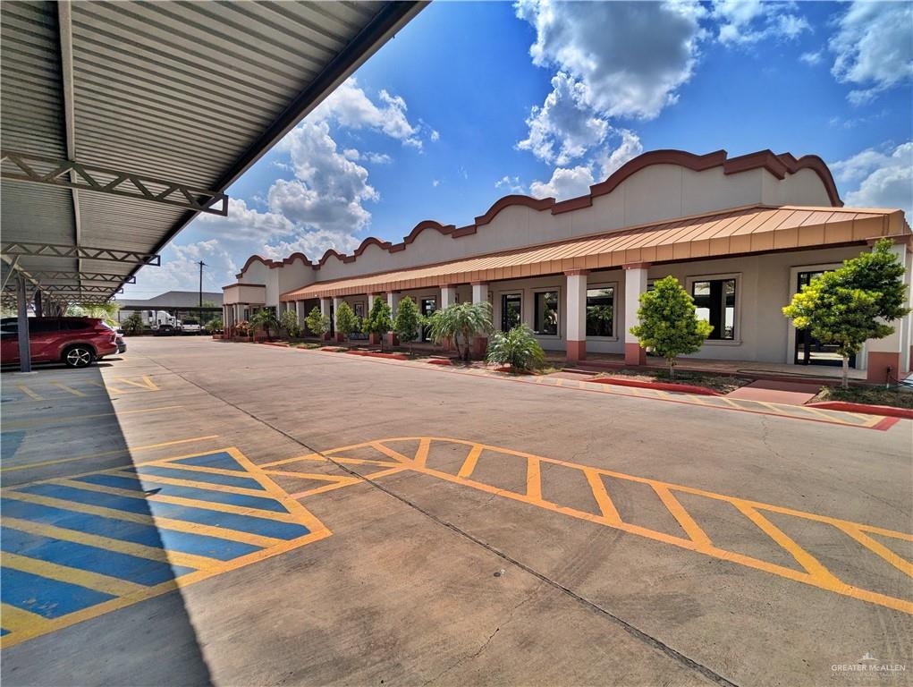 Photo 2 of 1801 US Highway 281 #4