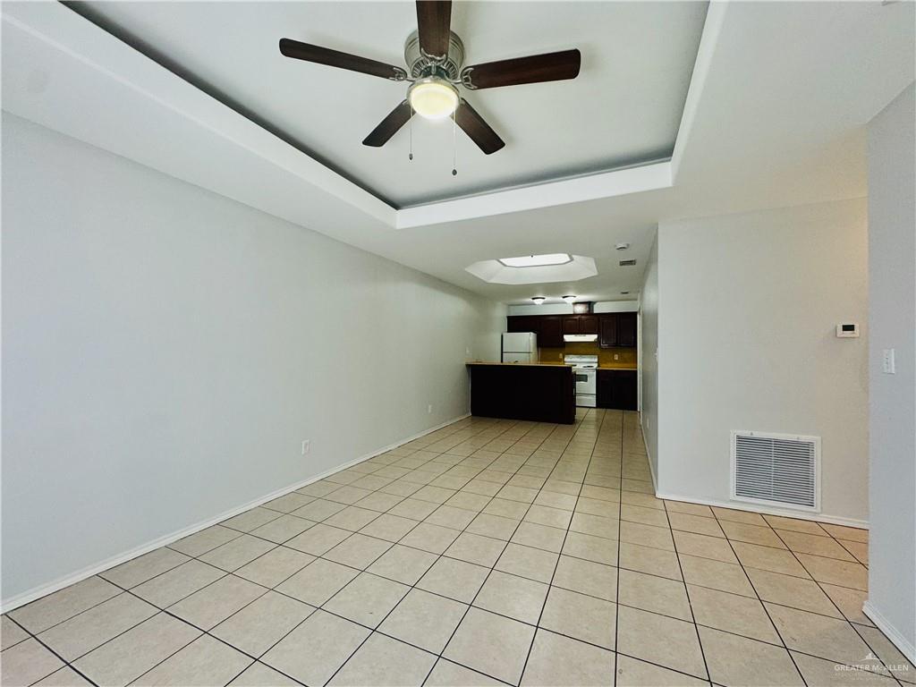 Photo 11 of 1409 Prosperity Drive
