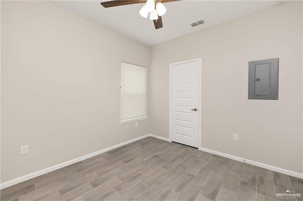 Photo 19 of 2704 Harrison Avenue #4