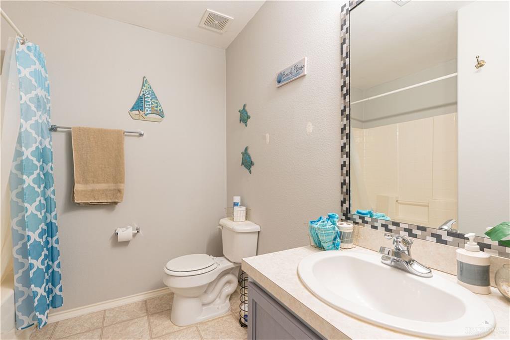 Photo 10 of 4601 Water Lily Avenue