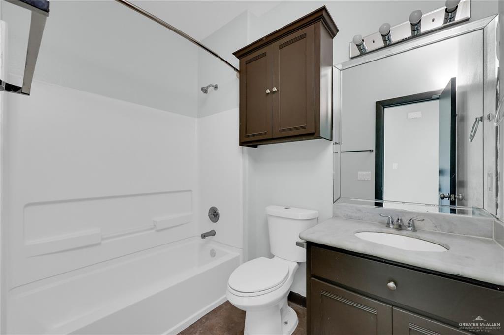 Photo 12 of 801 Daffodil Avenue #1