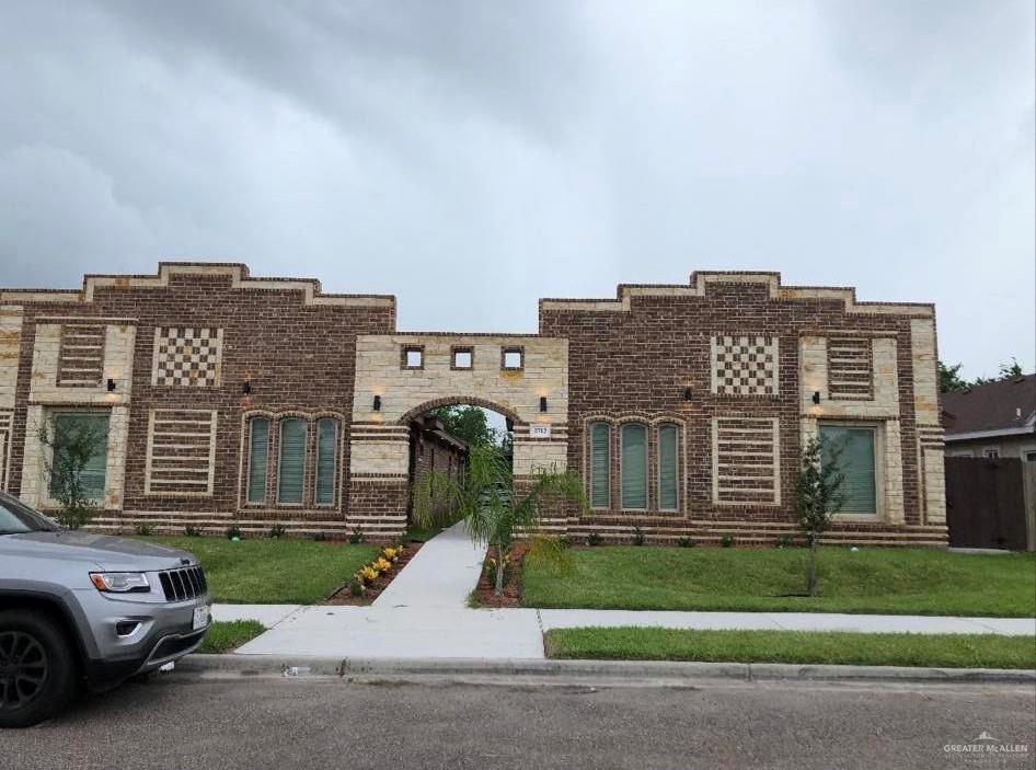 Photo 1 of 2712 Primrose Avenue, Edinburg