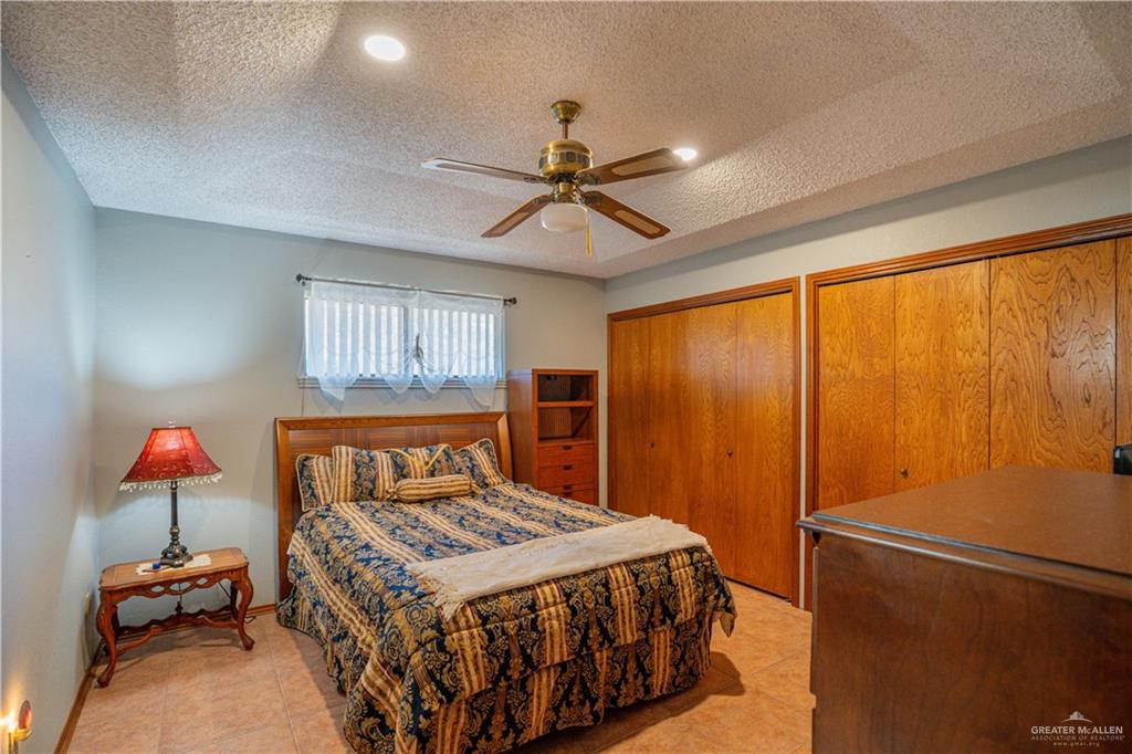 Photo 6 of 508 Aquarius Street