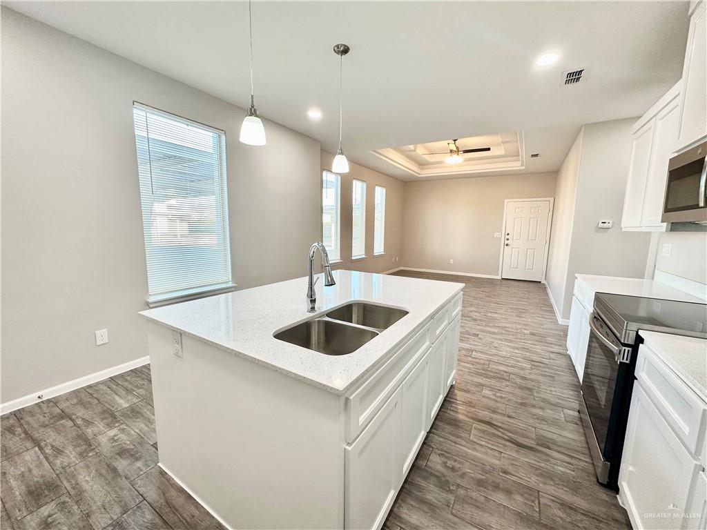 Photo 5 of 1416 Petri Drive