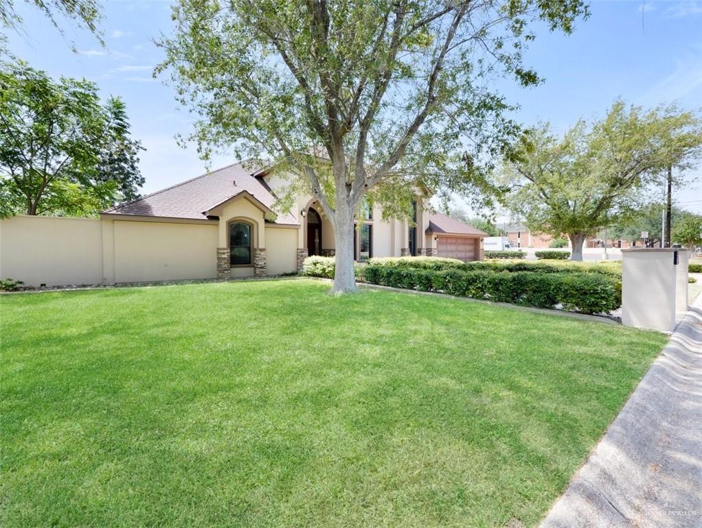 Photo 3 of 1511 Daffodil Avenue