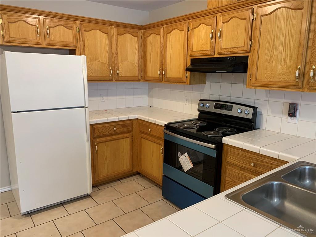 Photo 6 of 304 19th Street