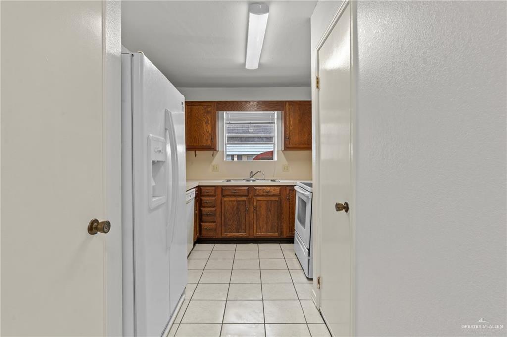 Photo 6 of 200 Yuma Avenue #24