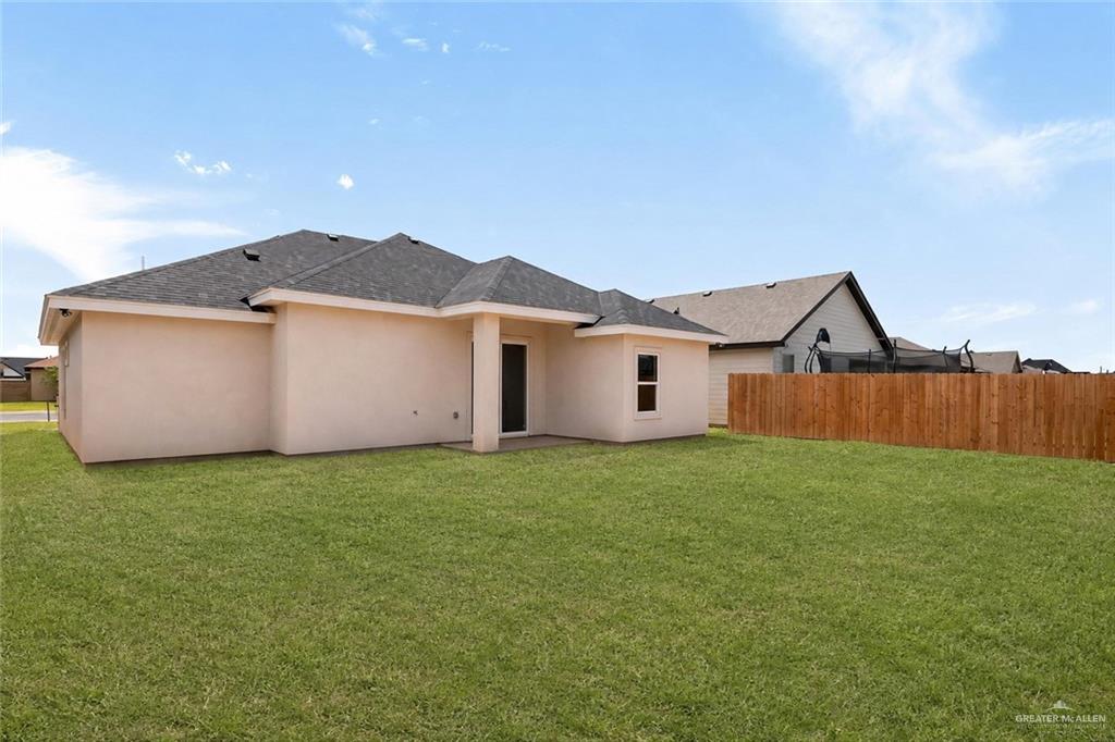 Photo 2 of 2120 Zinnia Street