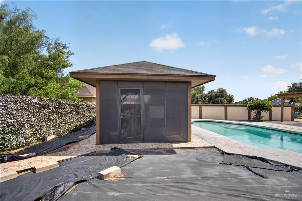 Photo 10 of 1120 Villas Del Norte