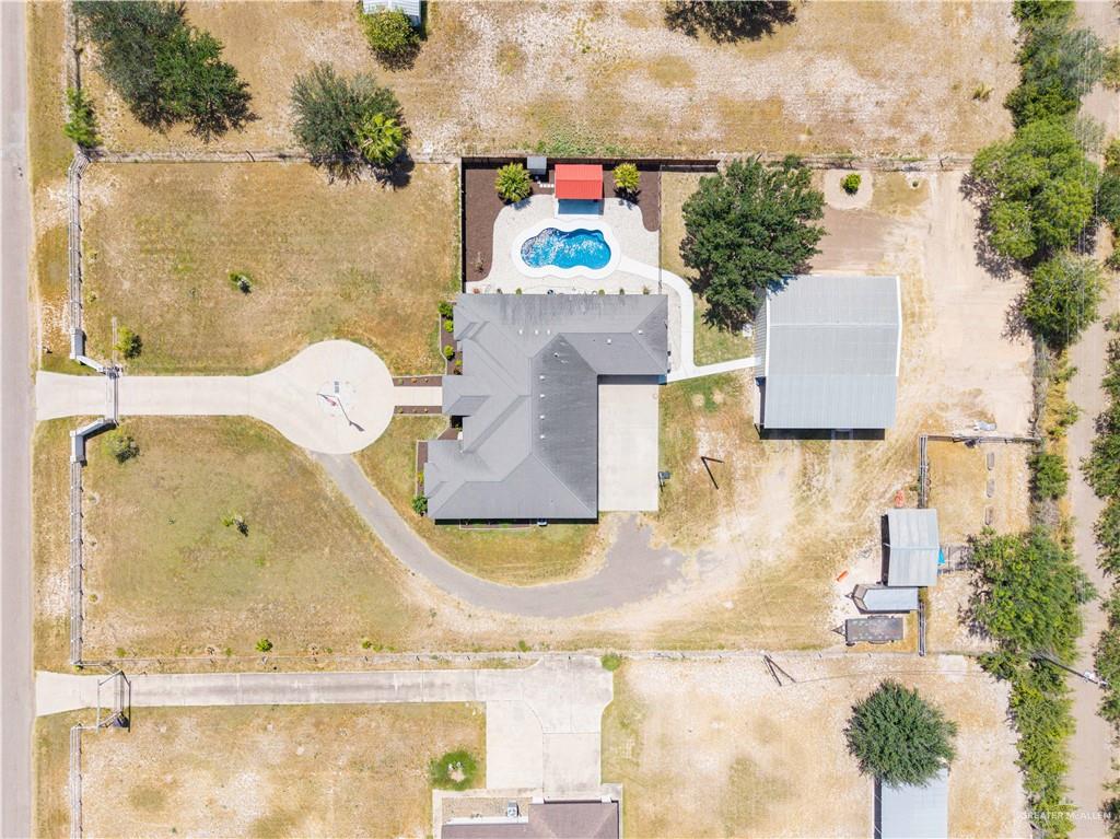 Photo 3 of 307 Cactus Lane