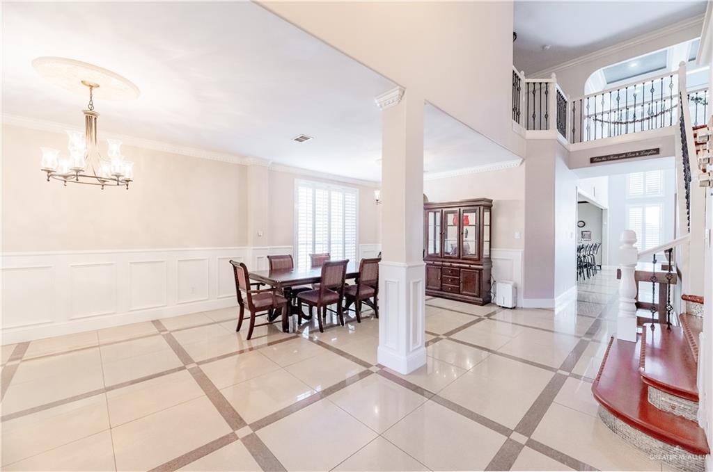 Photo 4 of 10705 24th Street
