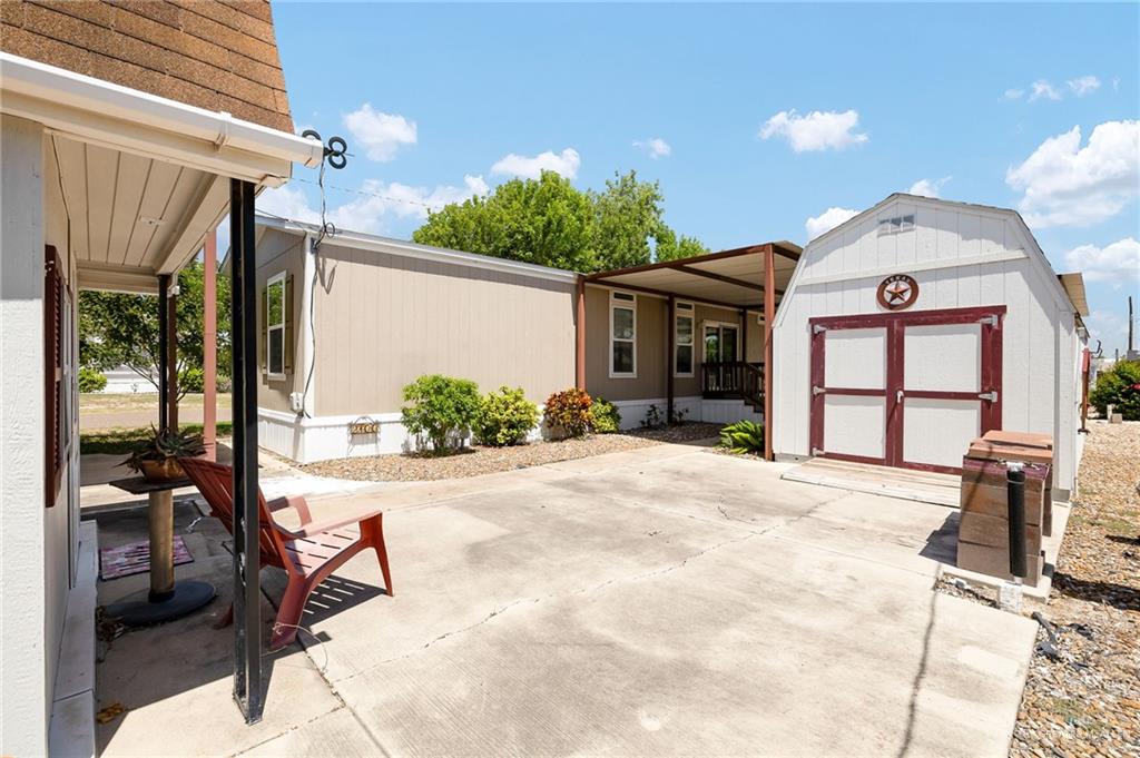 Photo 18 of 2100 Bracey Street