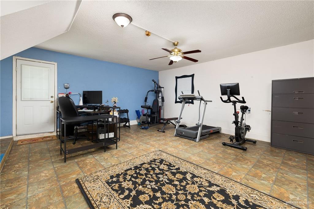 Photo 19 of 421 Savannah Drive