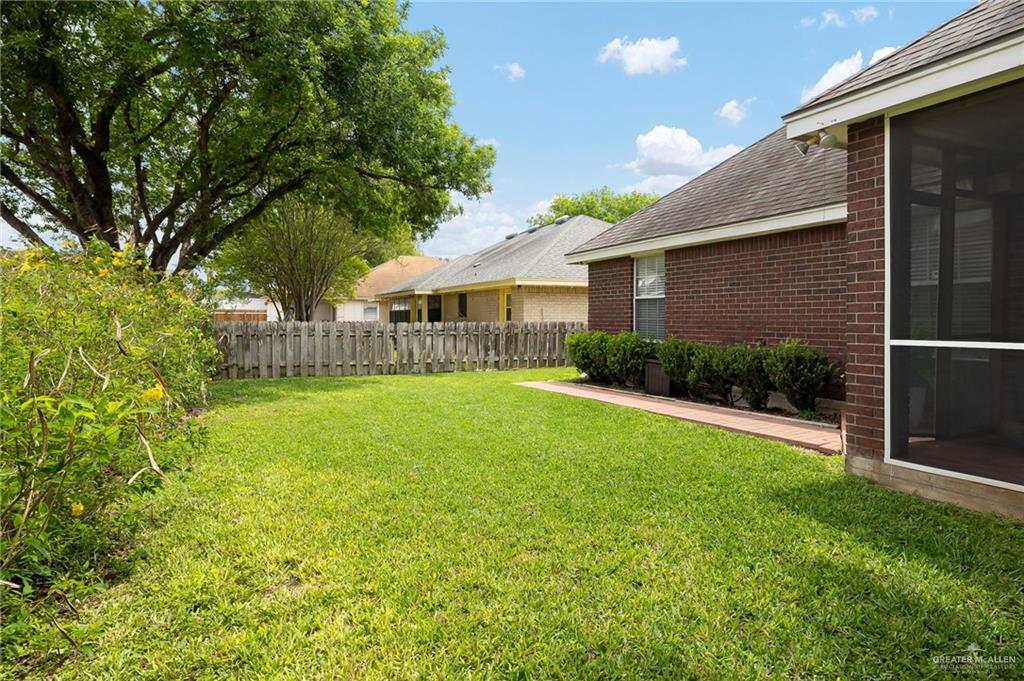 Photo 25 of 421 Savannah Drive