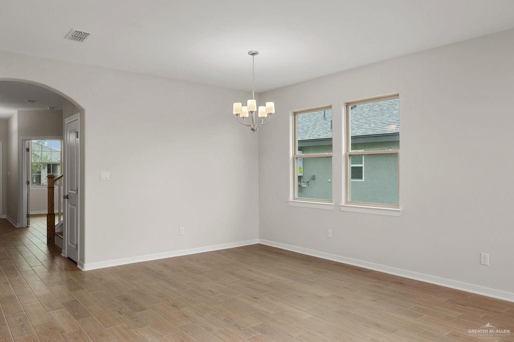 Photo 4 of 15506 Sereno Street