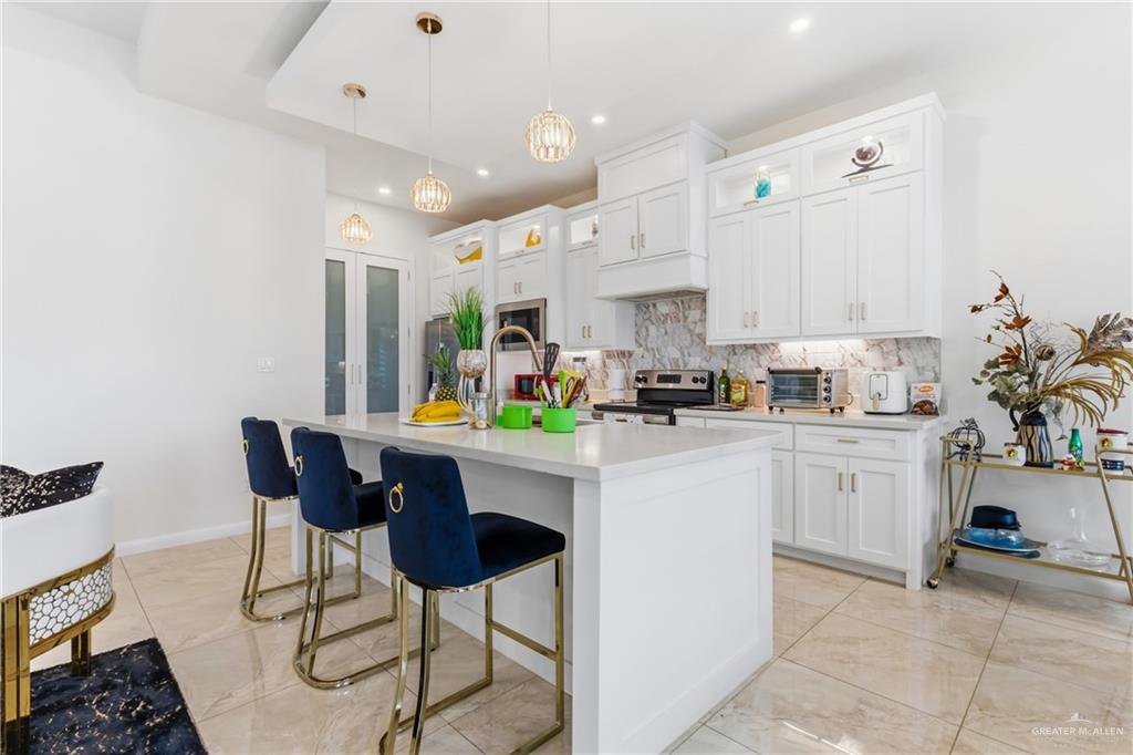 Photo 6 of 3425 Camellia Avenue