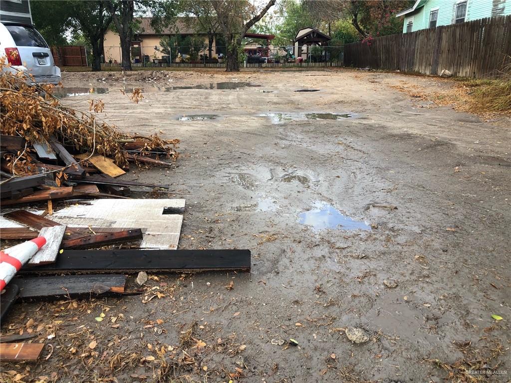 Photo 1 of 122 Washington Avenue, Harlingen