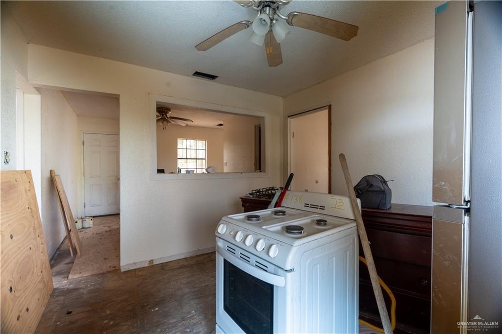 Photo 5 of 2656 Cottage Drive