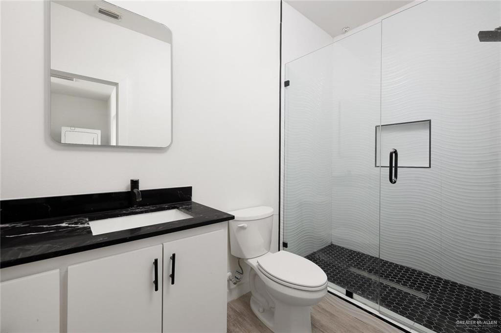Photo 8 of 1429 Harrison Avenue #3