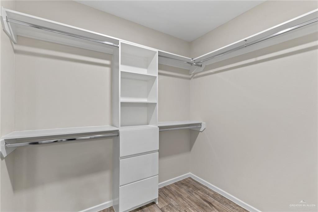 Photo 9 of 406 La Villita Drive