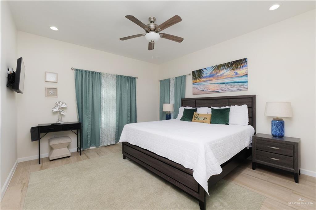 Photo 8 of 115 Marlin Street #B