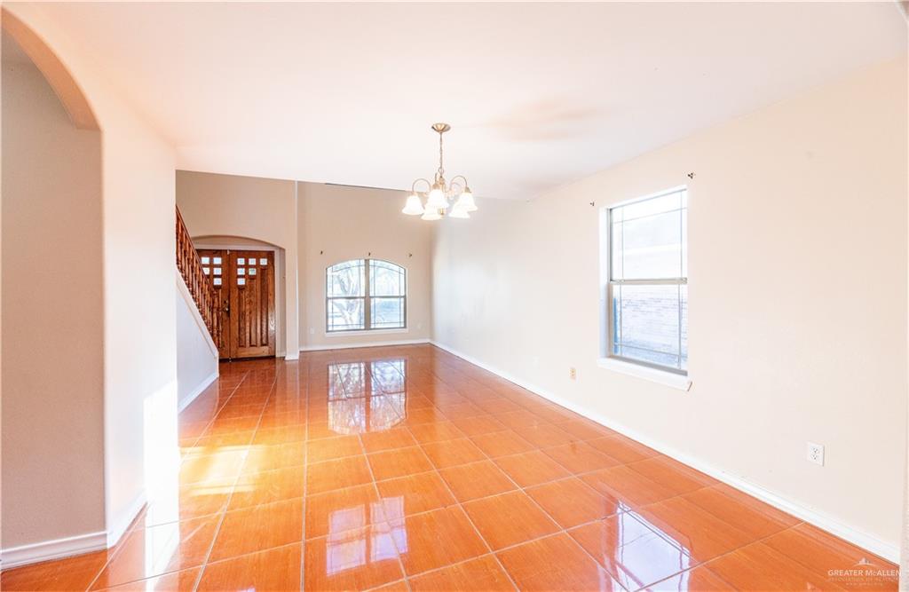 Photo 6 of 2117 Kilgore Avenue