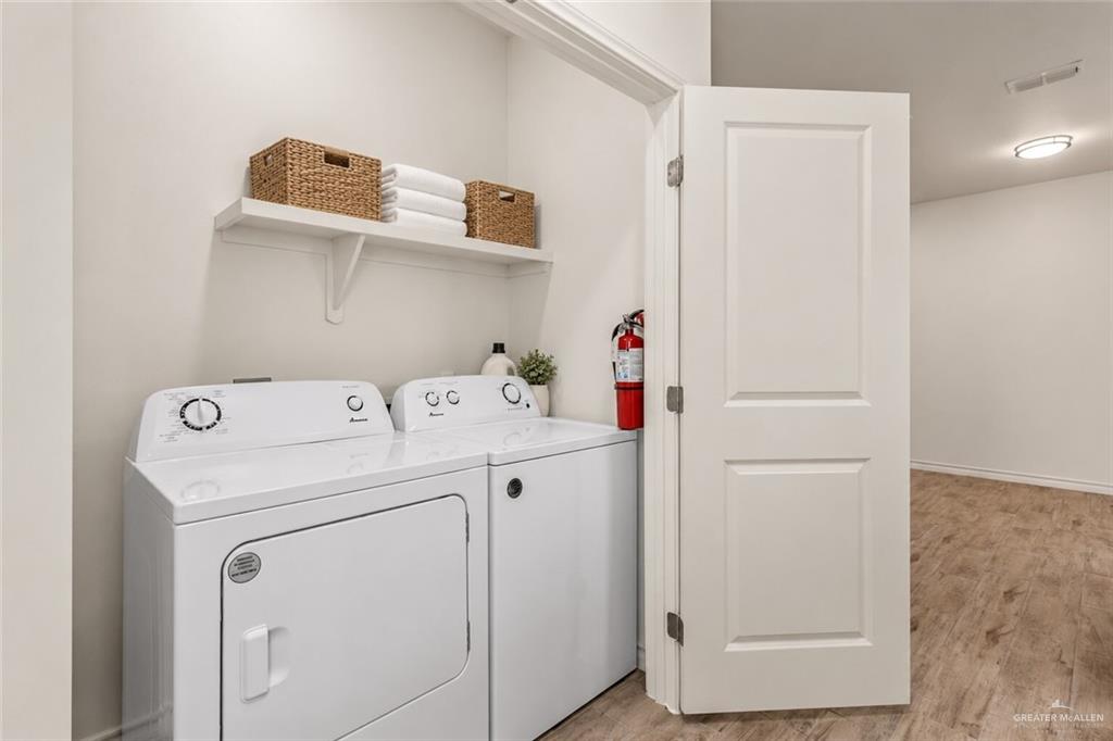 Photo 8 of 900 Redbud Avenue #15b5