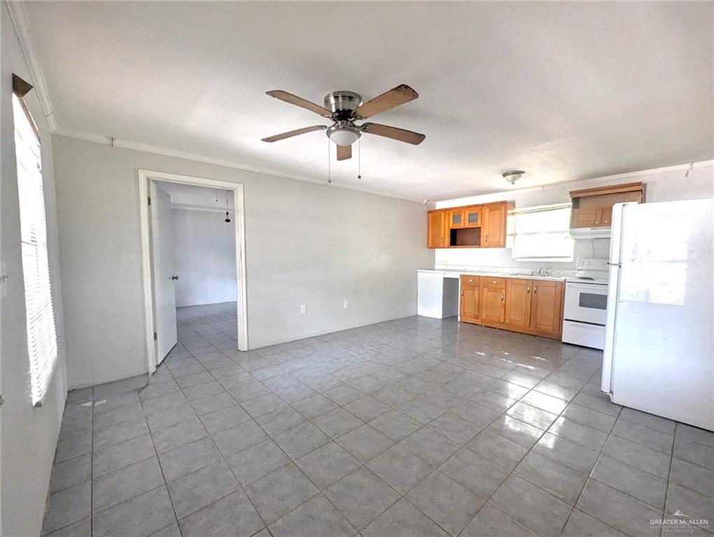 Photo 28 of 8014 Lopez Street