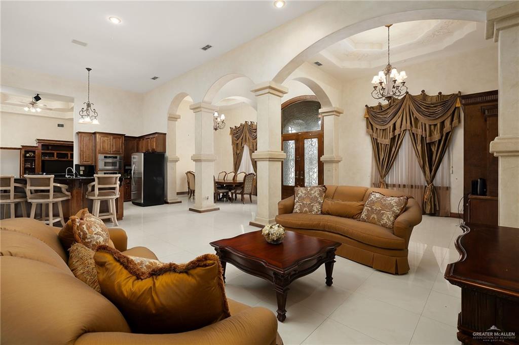 Photo 4 of 1709 Palazzo Drive