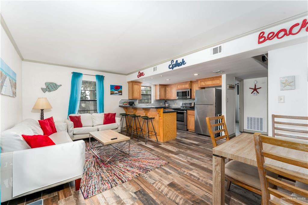 Photo 4 of 108 Oleander Drive #201