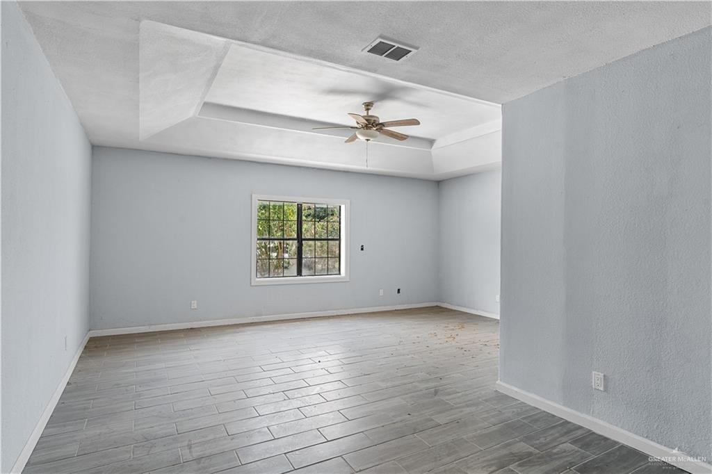 Photo 5 of 221 17th Street