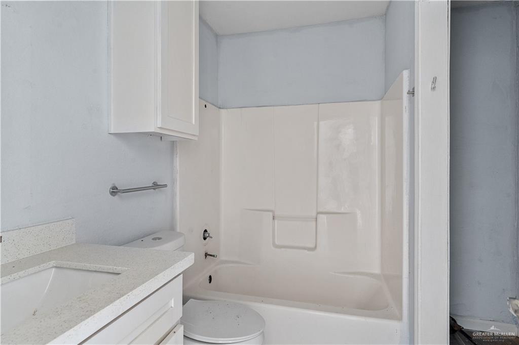 Photo 7 of 221 17th Street