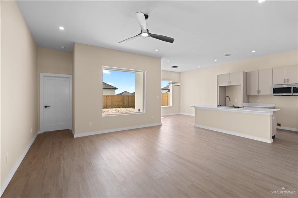 Photo 7 of 3501 Xochimilco Avenue