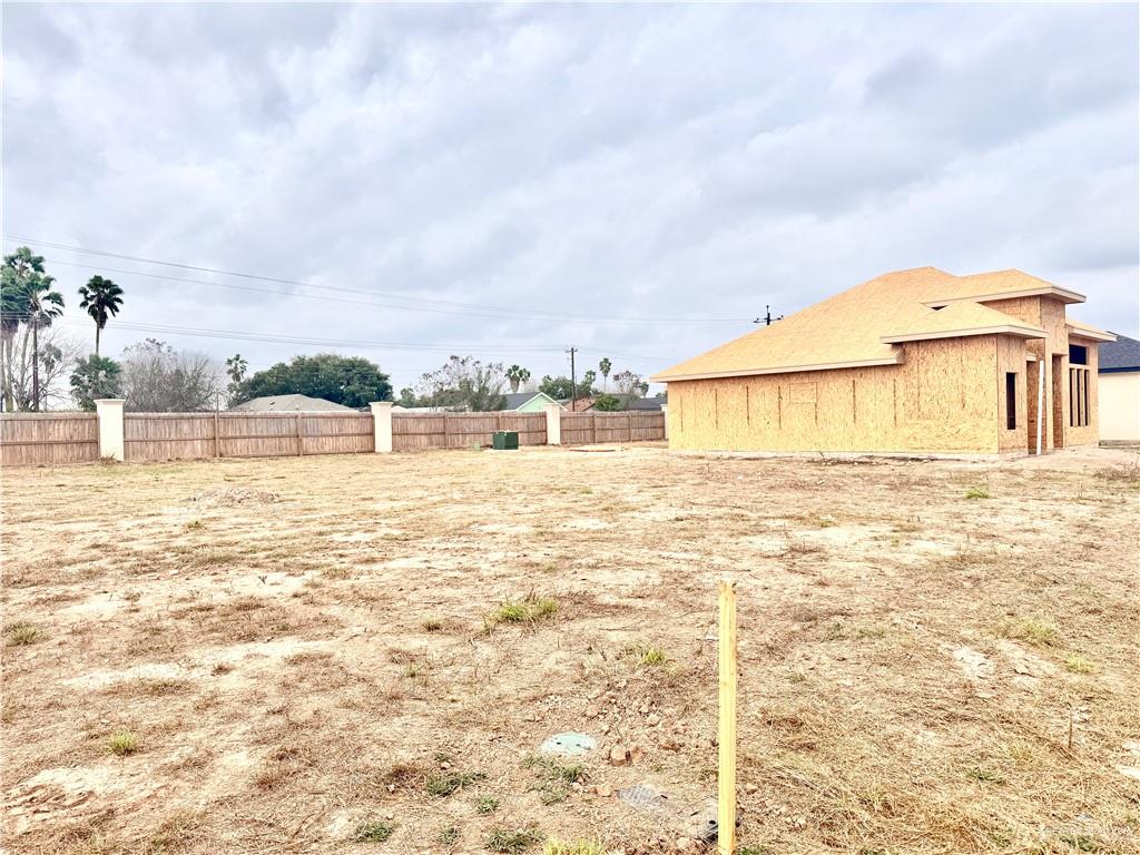 Land home at 2914 Magnolia Drive, San Juan, Texas