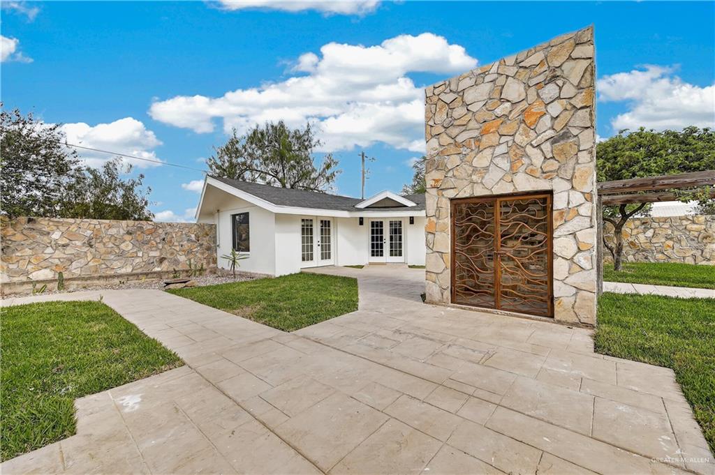 Photo 36 of 12303 Lakeview Drive #A