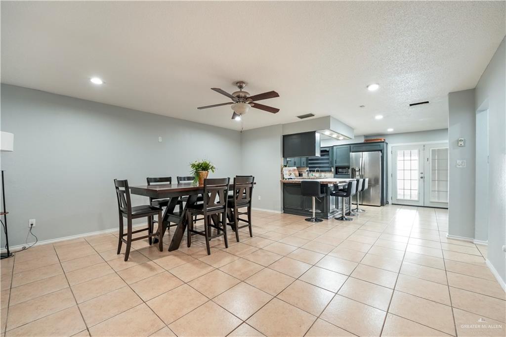 Photo 9 of 4407 Raul Longoria Road