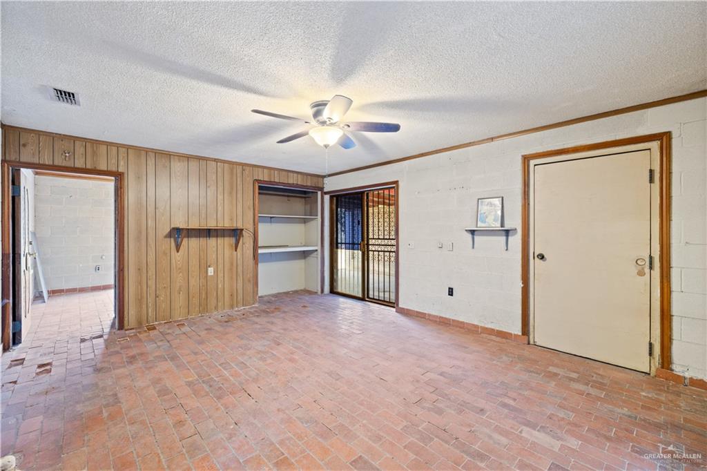 Photo 13 of 700 East Street