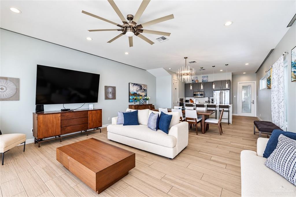 Photo 7 of 5106 Gulf Boulevard #B