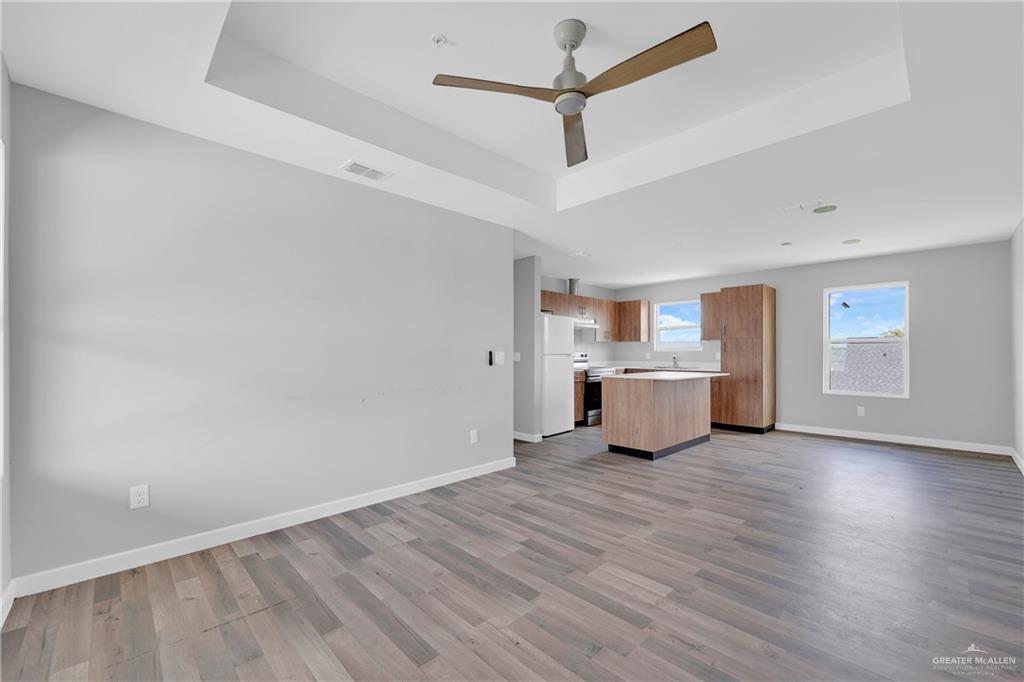 Photo 3 of 1503 St Francis Avenue