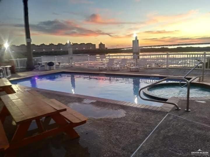 Photo 7 of 901 Padre Boulevard