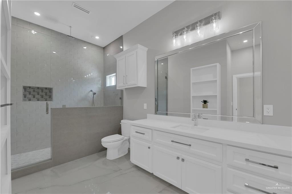 Photo 13 of 1302 Quartz Street