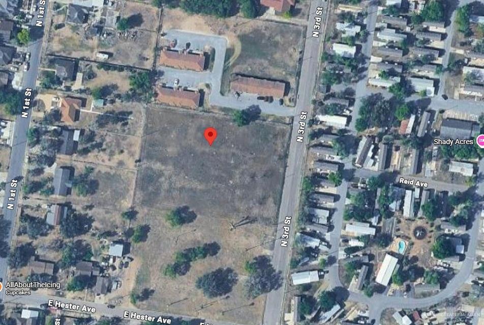 Photo 4 of 207 3rd Street