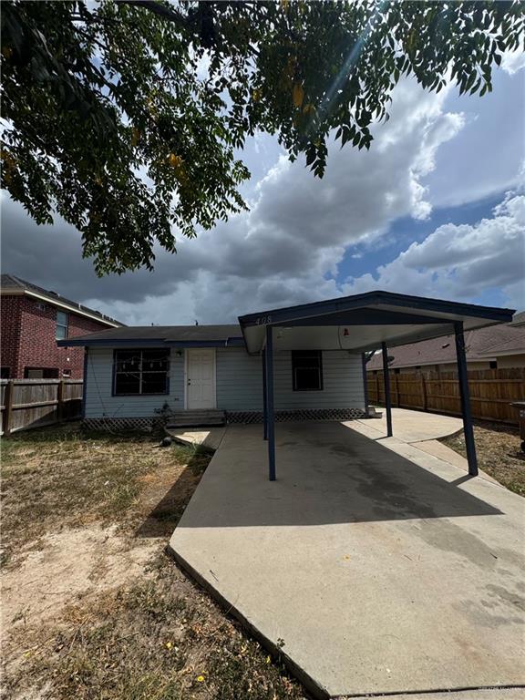 Photo 2 of 408 Chavez Street
