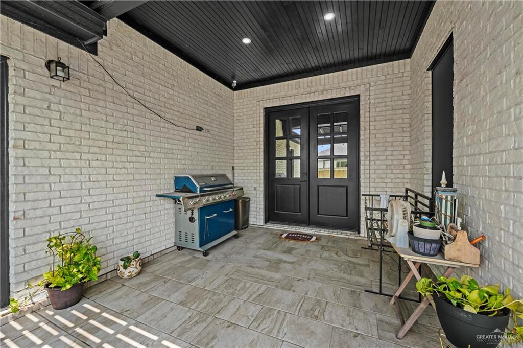 Photo 30 of 3204 Rabbit Run Avenue