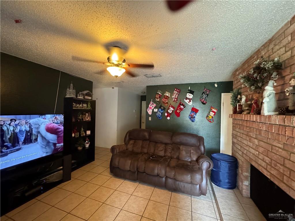 Photo 6 of 2018 Adrian Street